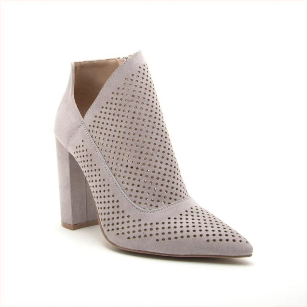 POINTY ANKLE BOOTIES